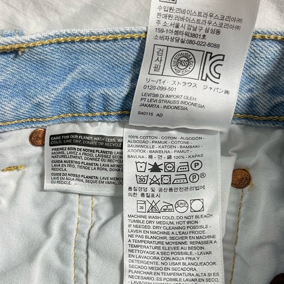 Levi’s 501 button fly 5 pockets style cut off shorts size 27 - Picture 6 of 8